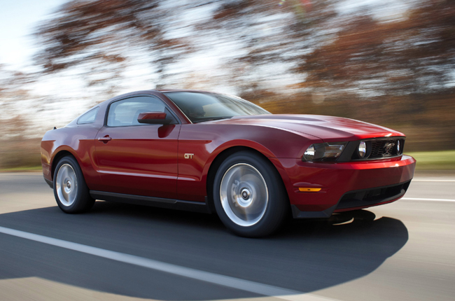 Ford Mustang 2010 - Conduciendo.com