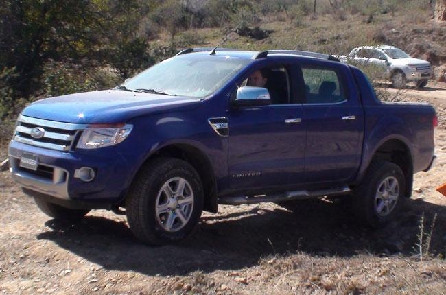 Fuerza Trivial Sin aliento Ford Ranger 2.2 XLT 4x4 2014 - Conduciendo.com