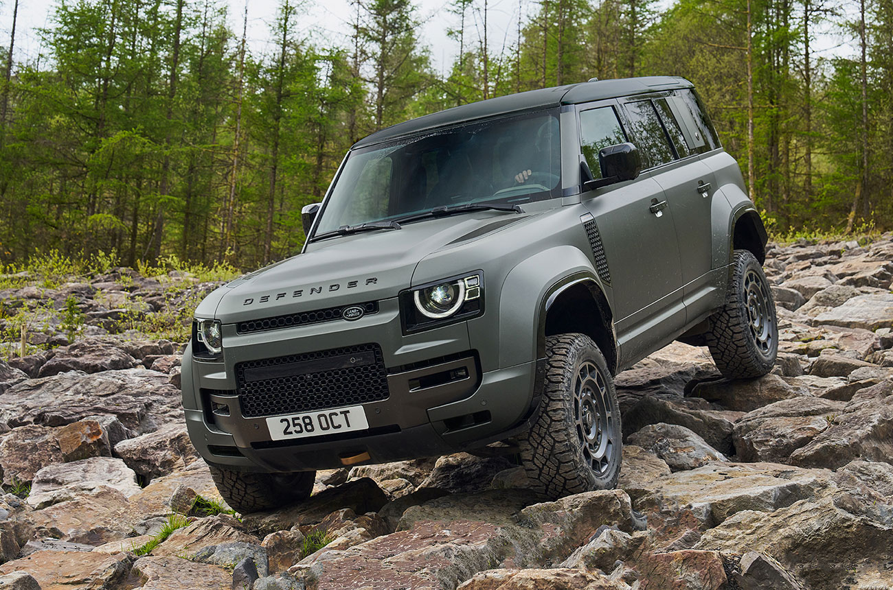 Octa, el Land Rover Defender más potente de la historia - Conduciendo.com